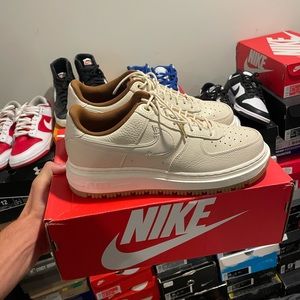Nike Air Force 1 Luxe ‘Pecan’